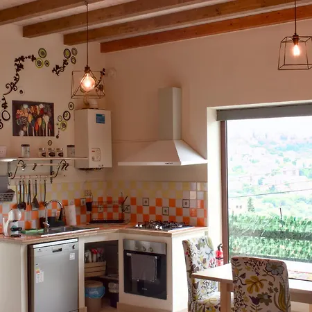Oasi Di Pace In Abruzzo, Tra Mare E Monti *
